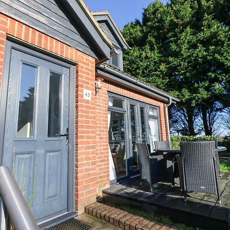 Rookley Lake Cottage Ventnor Bagian luar foto