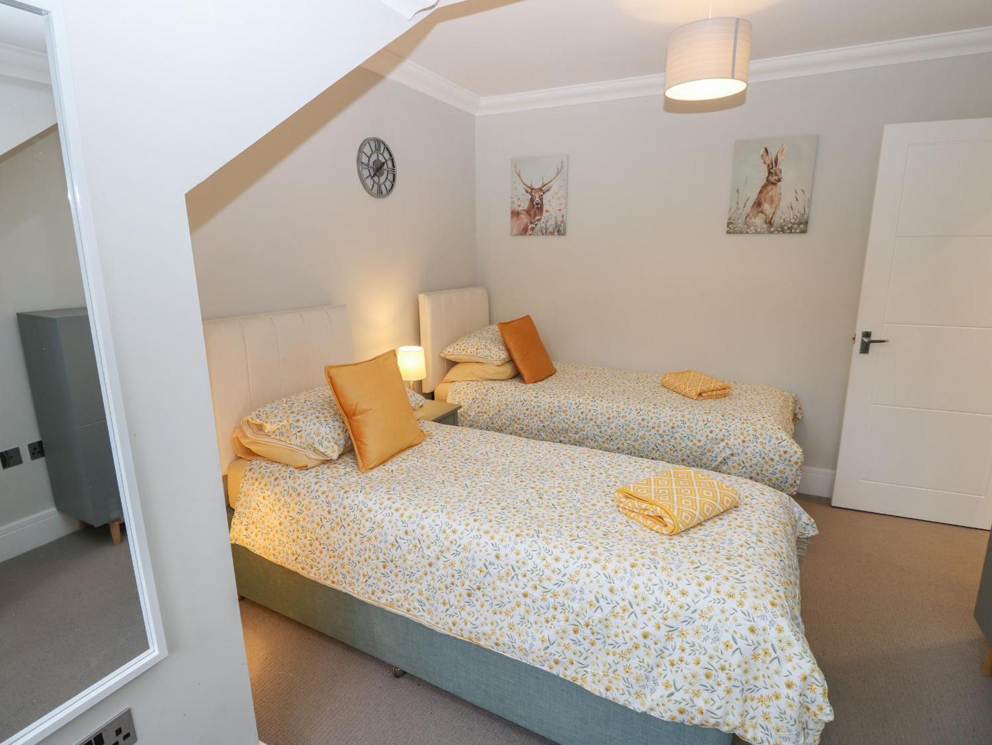 Rookley Lake Cottage Ventnor Bagian luar foto